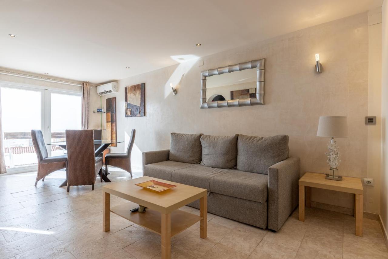 Seabreeze Carihuela Apartment Torremolinos Dış mekan fotoğraf