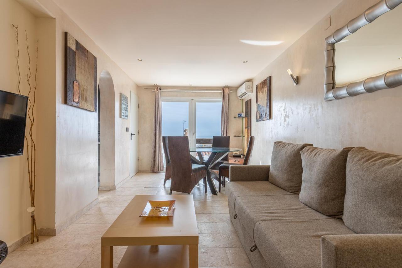 Seabreeze Carihuela Apartment Torremolinos Dış mekan fotoğraf
